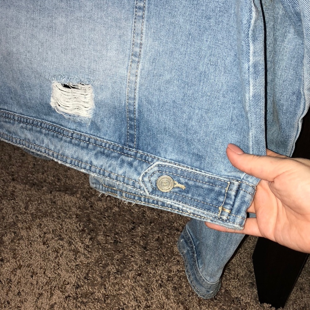 Distressed Jean Jacket - Picture 6 of 7
